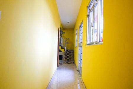 Casa para alugar com 70m², 2 quartos e 1 vagaEscada terraço