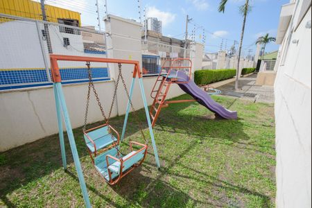 Apartamento para alugar com 75m², 2 quartos e 1 vagaÁrea comum - Playground
