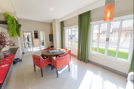 Apartamento para alugar com 75m², 2 quartos e 1 vagaÁrea comum - Sala de Jogos