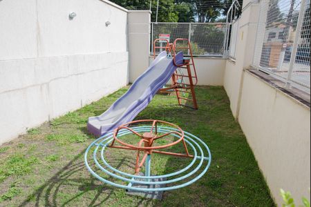 Apartamento para alugar com 75m², 2 quartos e 1 vagaÁrea comum - Playground