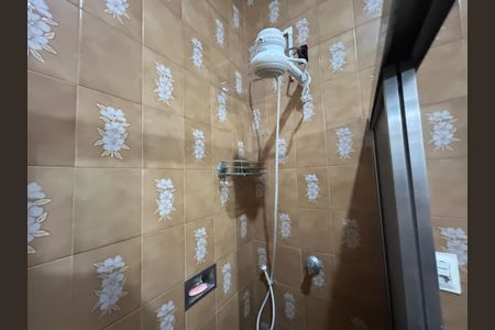 Casa para alugar com 77m², 3 quartos e sem vagaBanheiro 1