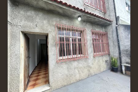 Casa para alugar com 77m², 3 quartos e sem vagaFachada