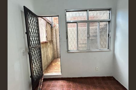 Casa para alugar com 77m², 3 quartos e sem vagaQuarto 2