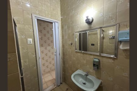 Casa para alugar com 77m², 3 quartos e sem vagaBanheiro 2