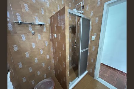 Casa para alugar com 77m², 3 quartos e sem vagaBanheiro 1