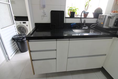 Apartamento à venda com 58m², 2 quartos e 1 vagaCozinha
