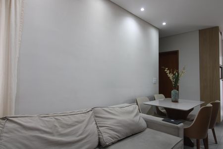 Sala de apartamento à venda com 2 quartos, 58m² em Vila Costa Melo, São Paulo