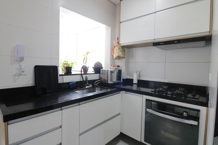 Apartamento à venda com 58m², 2 quartos e 1 vagaCozinha
