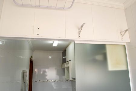 Apartamento para alugar com 64m², 3 quartos e 1 vaga