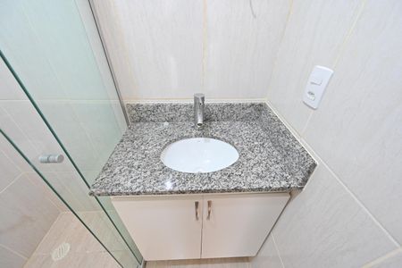Apartamento à venda com 53m², 2 quartos e 1 vagaBanheiro Social