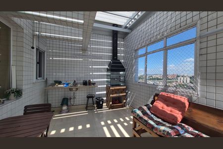 Apartamento à venda com 154m², 2 quartos e 2 vagasSala