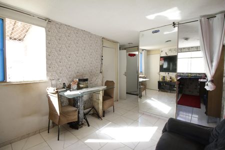 Sala de apartamento para alugar com 2 quartos, 50m² em Jacarepaguá, Rio de Janeiro