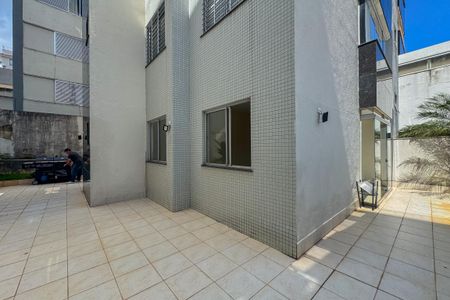 Apartamento à venda com 3 quartos, 162m² em Santo Antônio, Belo Horizonte