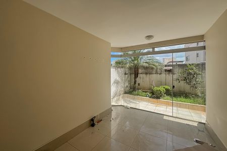 Apartamento à venda com 3 quartos, 162m² em Santo Antônio, Belo Horizonte