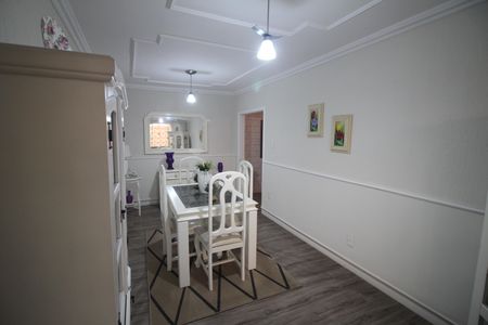 Casa à venda com 274m², 3 quartos e 6 vagasSala 3