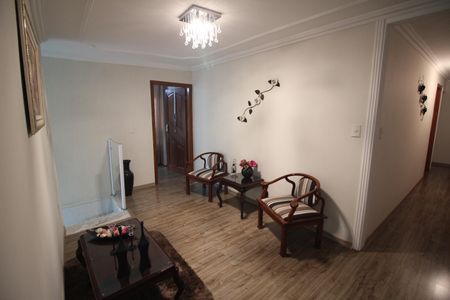 Casa à venda com 274m², 3 quartos e 6 vagasSala 4