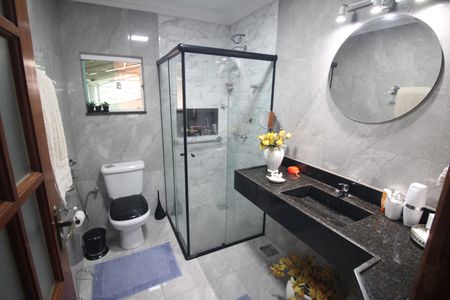 Casa à venda com 274m², 3 quartos e 6 vagasSuite Quarto 1