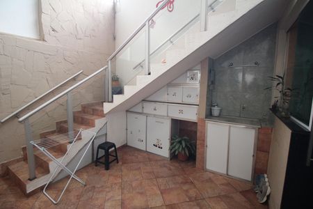 Casa à venda com 274m², 3 quartos e 6 vagasÁrea de Serviço