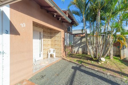 Casa à venda com 110m², 3 quartos e 3 vagas