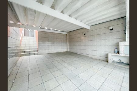 Casa à venda com 125m², 3 quartos e 2 vagasGaragem