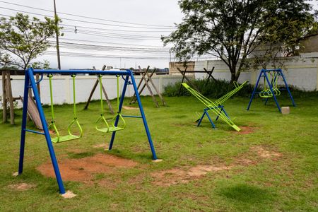 Apartamento para alugar com 60m², 2 quartos e 1 vagaÁrea comum - Playground