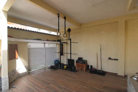 Casa de condomínio à venda com 250m², 3 quartos e 2 vagasGaragem