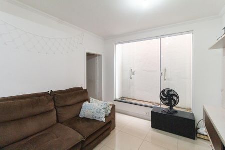 Sala de casa para alugar com 5 quartos, 400m² em Jardim D’angelo, Carapicuíba