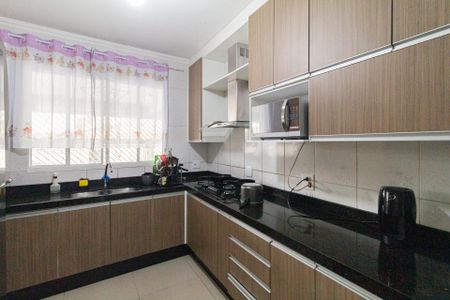 Casa para alugar com 400m², 5 quartos e 1 vagaCozinha