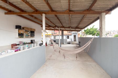 Casa para alugar com 400m², 5 quartos e 1 vagaQuintal