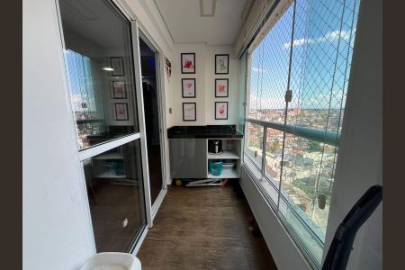 Apartamento à venda com 55m², 2 quartos e 1 vagaVaranda