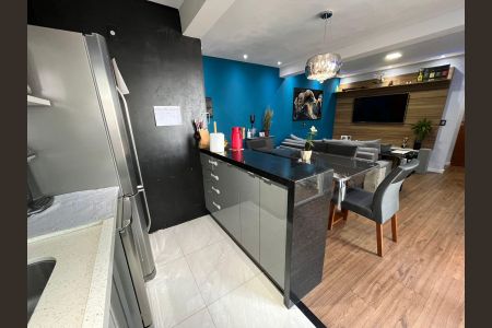 Apartamento à venda com 55m², 2 quartos e 1 vagaCozinha