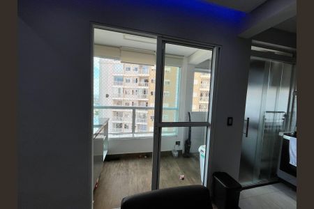 Apartamento à venda com 55m², 2 quartos e 1 vagaVaranda