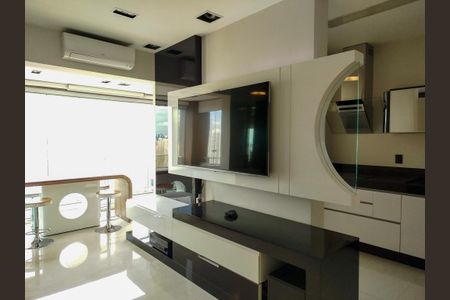 Studio à venda com 50m², 1 quarto e 1 vagaStudio - TV