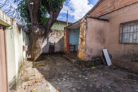 Casa à venda com 148m², 4 quartos e 1 vaga Casa à venda com 148m², 4 quartos e 1 vagaGaragem/Entrada