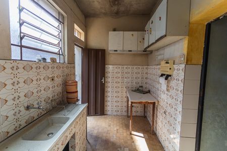 Casa à venda com 148m², 4 quartos e 1 vaga Casa à venda com 148m², 4 quartos e 1 vagaCozinha