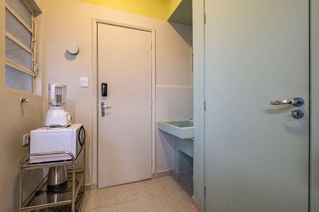 Apartamento à venda com 81m², 2 quartos e sem vagaLavanderia