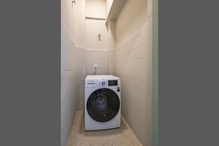 Apartamento à venda com 81m², 2 quartos e sem vagaLavanderia