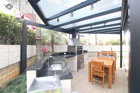 Apartamento à venda com 77m², 2 quartos e 2 vagasÁrea comum - Churrasqueira