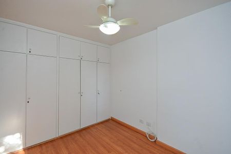 Apartamento à venda com 77m², 2 quartos e 2 vagas Apartamento à venda com 77m², 2 quartos e 2 vagasQuarto