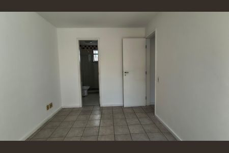 Apartamento à venda com 79m², 3 quartos e 1 vagaSuíte 