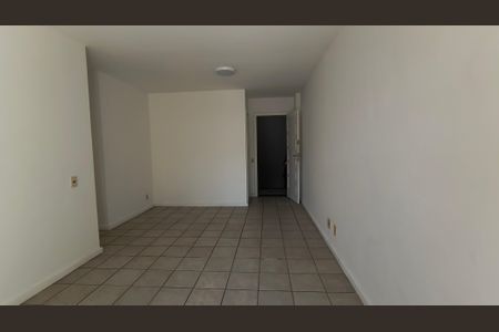 Apartamento à venda com 79m², 3 quartos e 1 vagaSala