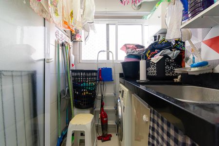 Apartamento à venda com 60m², 3 quartos e 1 vagaÁrea de Serviço