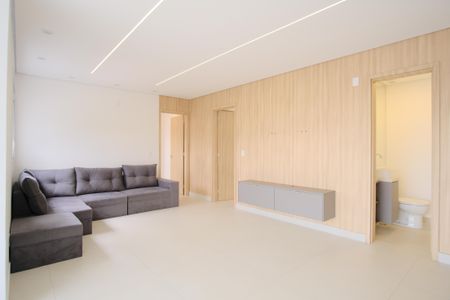 Apartamento para alugar com 81m², 2 quartos e 2 vagasSala