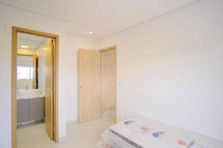 Apartamento para alugar com 81m², 2 quartos e 2 vagasSuíte 1