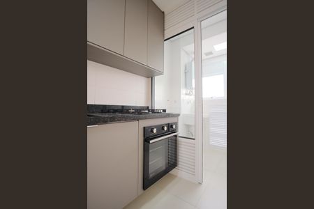 Apartamento para alugar com 81m², 2 quartos e 2 vagasCozinha
