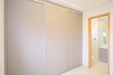 Apartamento para alugar com 81m², 2 quartos e 2 vagasSuíte 1