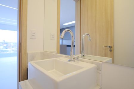 Apartamento para alugar com 81m², 2 quartos e 2 vagasLavabo