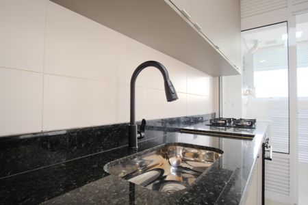 Apartamento para alugar com 81m², 2 quartos e 2 vagasCozinha