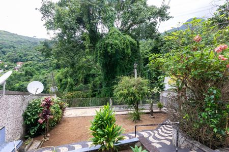 Casa à venda com 300m², 3 quartos e 1 vagaQuintal