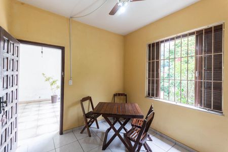 Casa à venda com 300m², 3 quartos e 1 vagaSala 2 (primeiro andar)